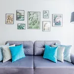 Seaway Apartments - Miodowy Dom - Kolobrzeg
